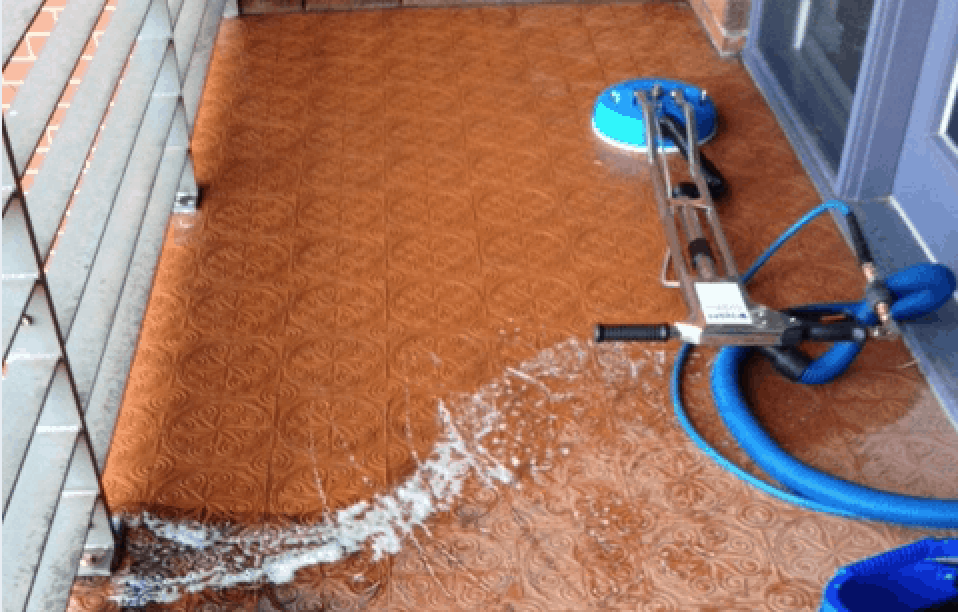 Tile cleaning for businesses and homes | I Clean Carpets & Windows