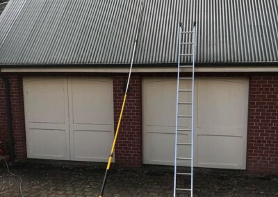 roof cleaning on a shed